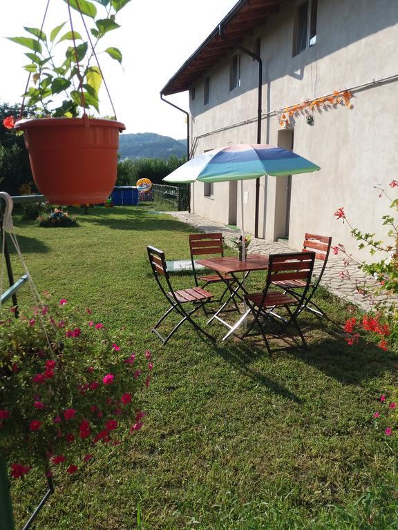 Casa Ariana Hotel Curtea De Arges Ruang foto